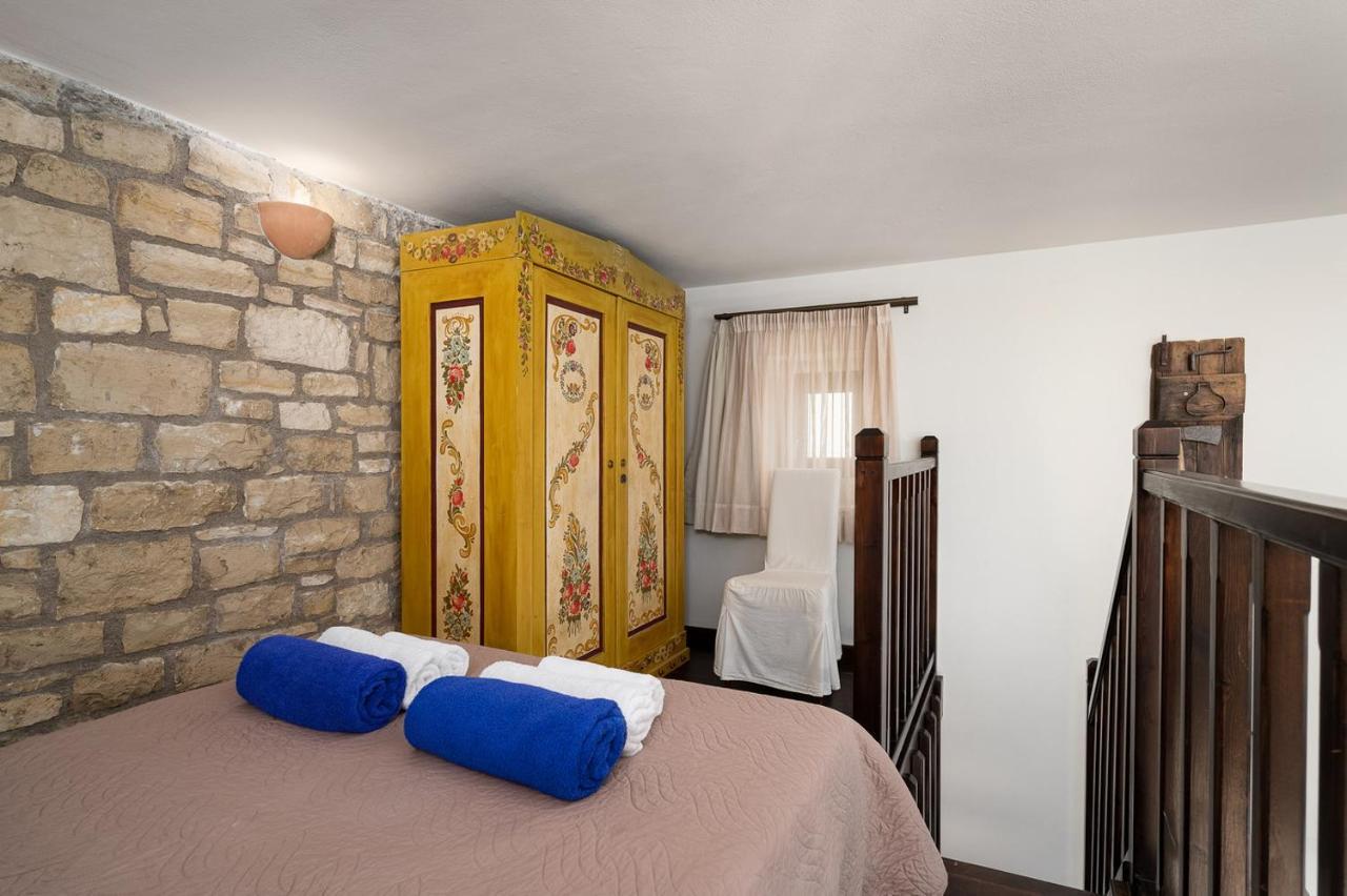 Orelia Cretan Villas กามิลารี ภายนอก รูปภาพ
